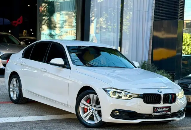 Carro BMW 320i 2017 320i Sport ActiveFlex