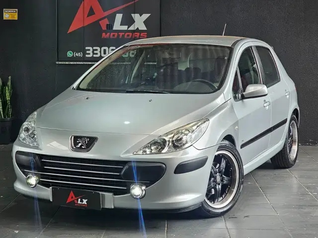 Carro Peugeot 307 2009 Hatch. Presence 1.6 16V (flex)