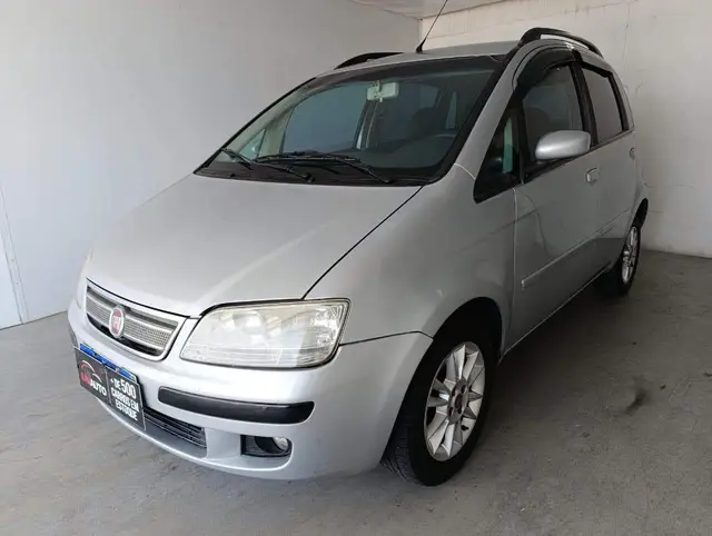 Carro Fiat Idea 2010 ELX 1.4 (Flex)