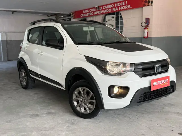 Carro Fiat Mobi 2021 Trekking 1.0 (Flex)
