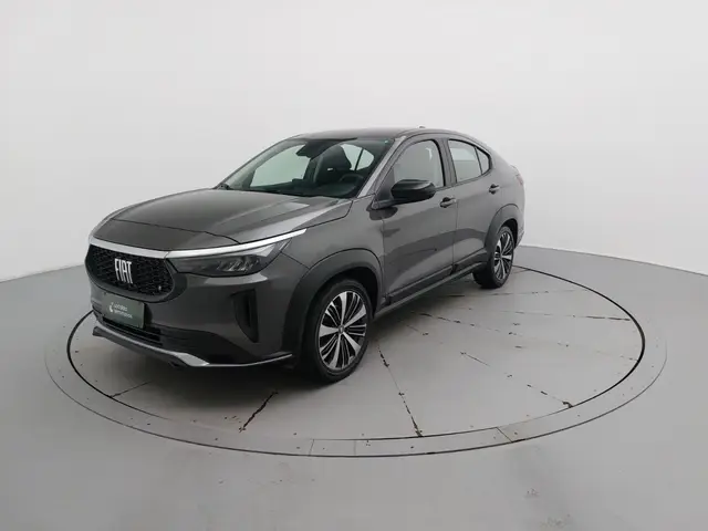 Carro Fiat Fastback 2025 Audace