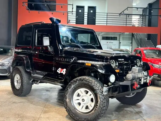 Carro Troller T4 2008 4x4 3.0 (teto rígido)