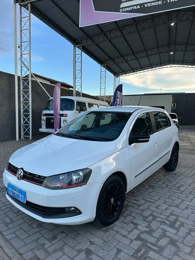 Carro Volkswagen Gol 2016 1.0 TEC Rock in Rio (Flex)