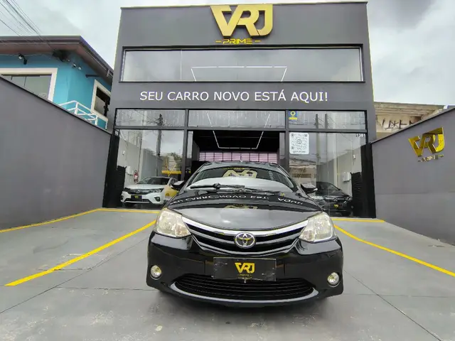Carro Toyota Etios 2017 XLS 1.5 (Aut) (Flex)