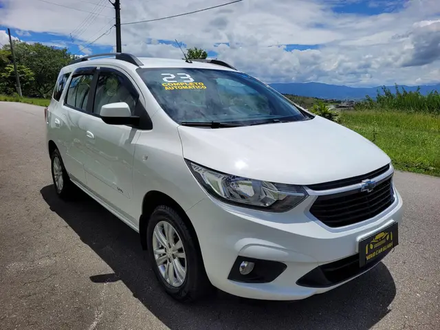 Carro Chevrolet Spin 2023 LT 1.8 (Aut.)