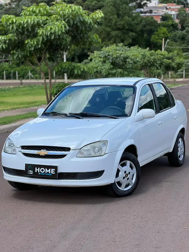 Carro Chevrolet Classic 2015 LS 1.0 VHCE (Flex)