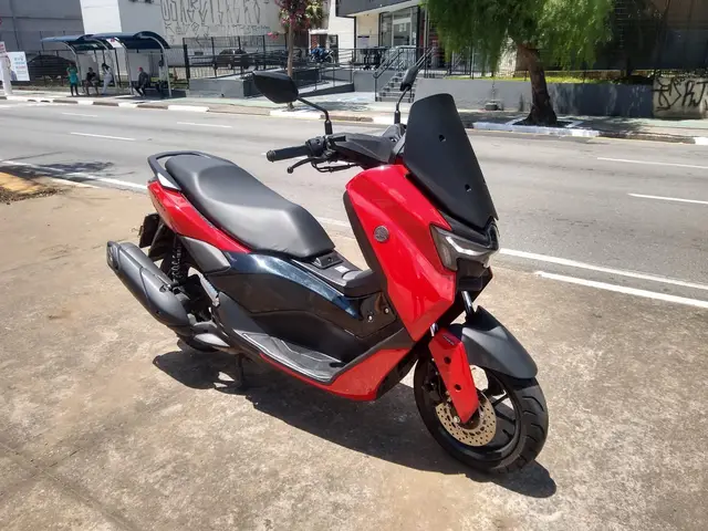 Moto Yamaha NMax 2025 Connected 160 ABS