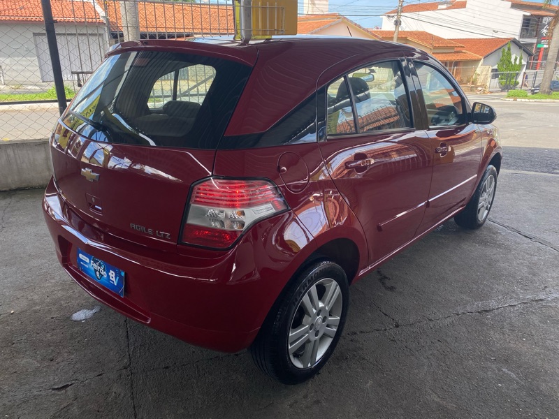 Chevrolet Agile LTZ 1.4 8V (Flex)