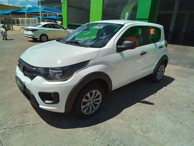 Carro Fiat Mobi 2025 Like 1.0