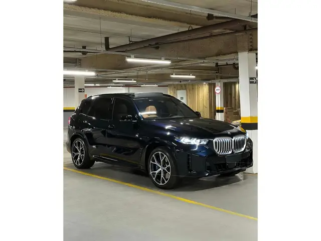 Carro BMW X5 2024 xDrive50e M Sport 3.0 Turbo (Aut.) (Híb.)