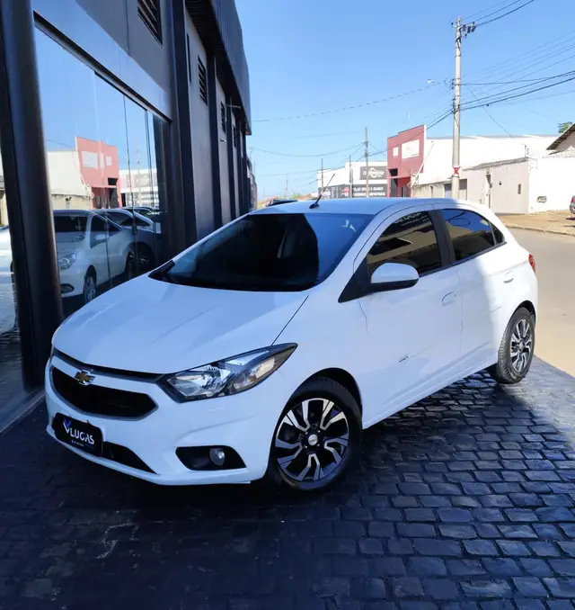 Carro Chevrolet Onix 2019 1.0 LT SPE/4