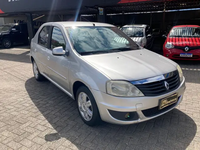 Carro Renault Logan 2013 Expression 1.6 16V (Flex) (aut)