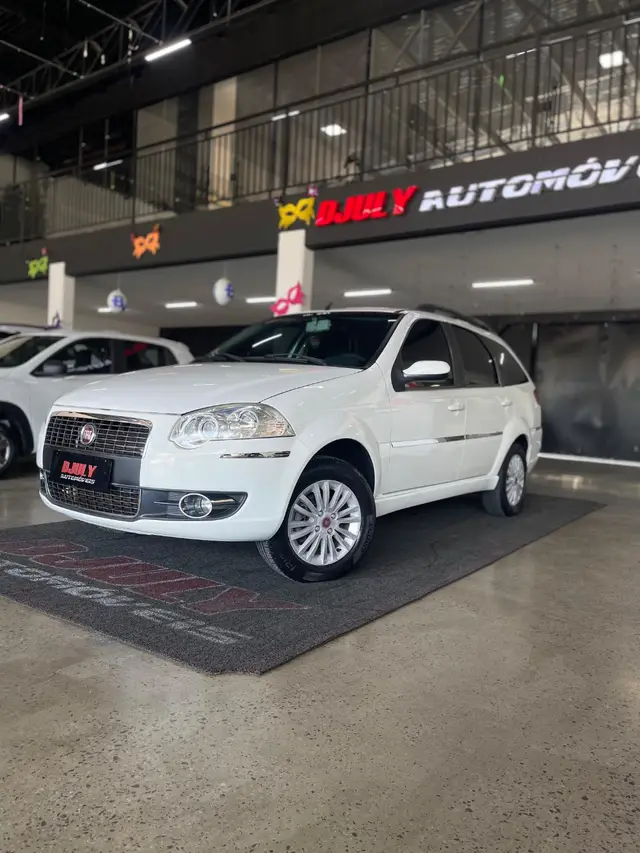 Carro Fiat Palio 2011 Attractive 1.4 8V (Flex)