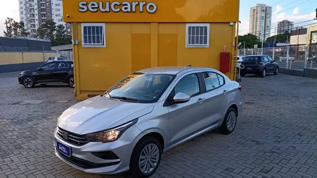 Carro Fiat Cronos 2025 Drive 1.0