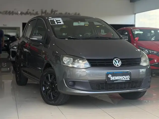 Carro Volkswagen Fox 2013 1.6 VHT (Flex)