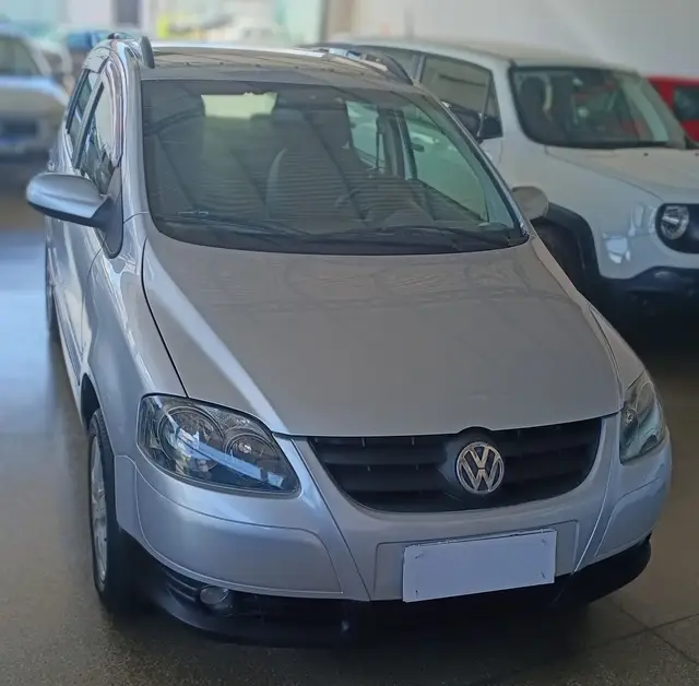 Carro Volkswagen SpaceFox 2009 Sportline 1.6 8V (Flex)