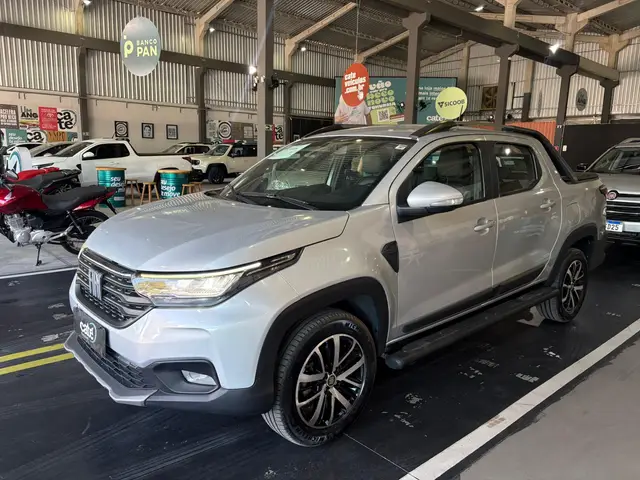 Carro Fiat Strada 2021 Volcano 1.3 CD (Flex)