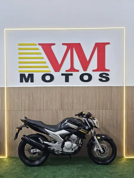 Moto Yamaha YS 250 Fazer 2011 250cc