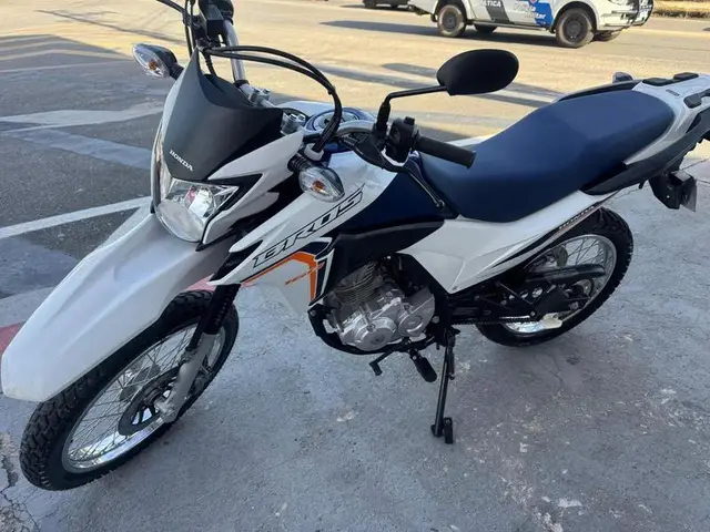Moto Honda NXR 160 2024 Bros ESDD