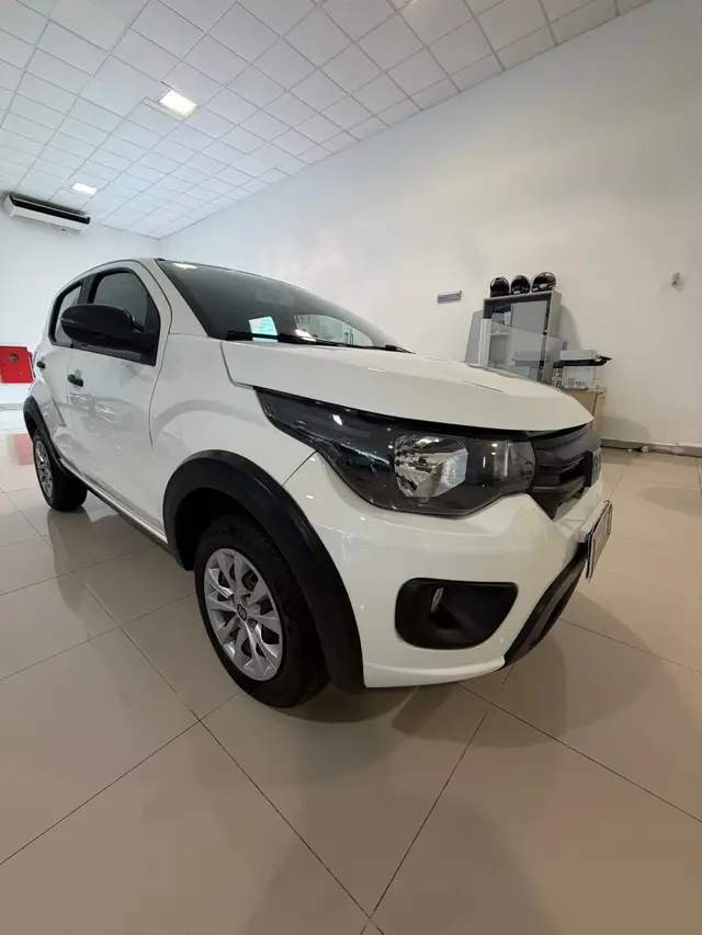 Carro Fiat Mobi 2025 Like 1.0