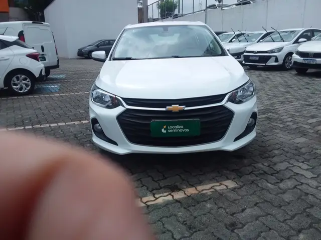 Carro Chevrolet Onix Plus 2025 LT 1.0