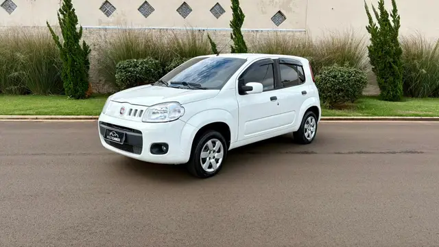 Carro Fiat Uno 2014 Economy 1.4 8V (Flex) 4P