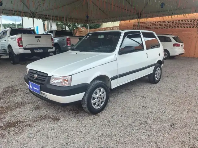 Carro Fiat Uno Mille 2013 Fire Economy 1.0 (Flex) 2p