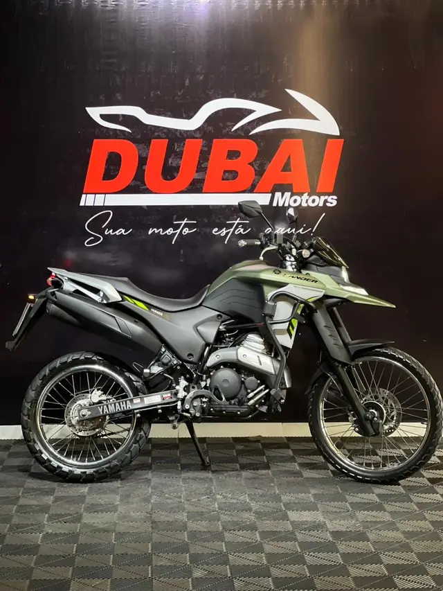 Moto Yamaha XTZ 250 Lander 2025 Connected