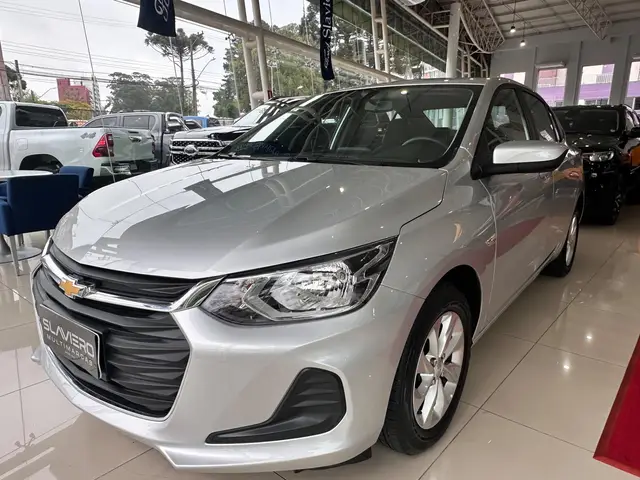 Carro Chevrolet Onix 2023 LT 1.0 Turbo