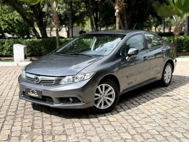 Carro Honda Civic 2014 New  LXS 1.8 16V i-VTEC (Flex)