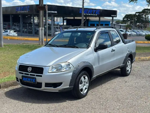 Carro Fiat Strada 2012 Working 1.4 (Flex)