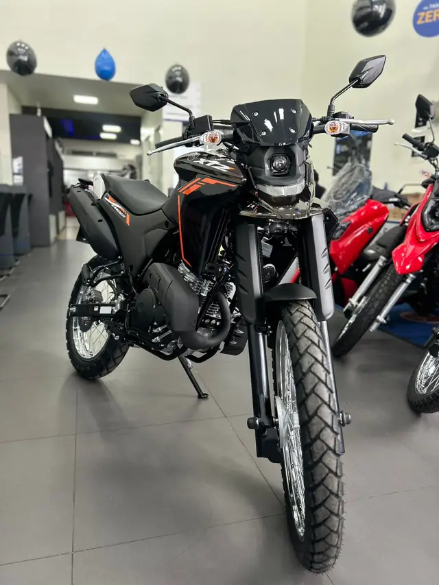 Moto Yamaha XTZ 250 Lander 2026 Connected