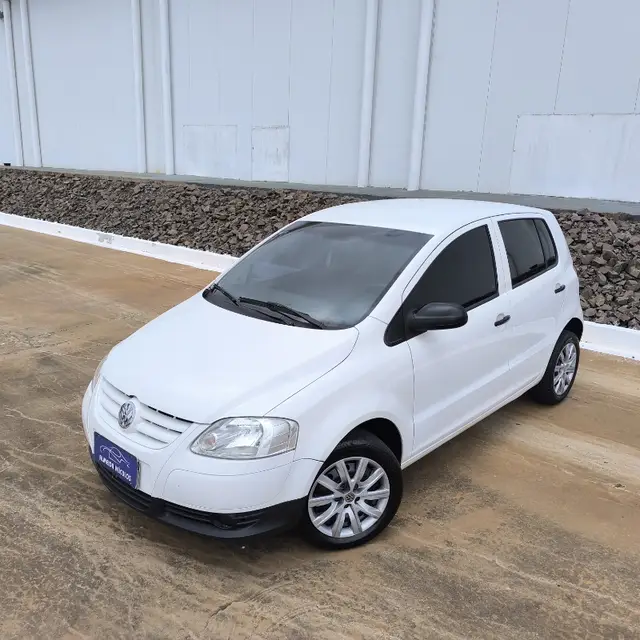 Carro Volkswagen Fox 2009 Trend 1.0 8V (Flex)