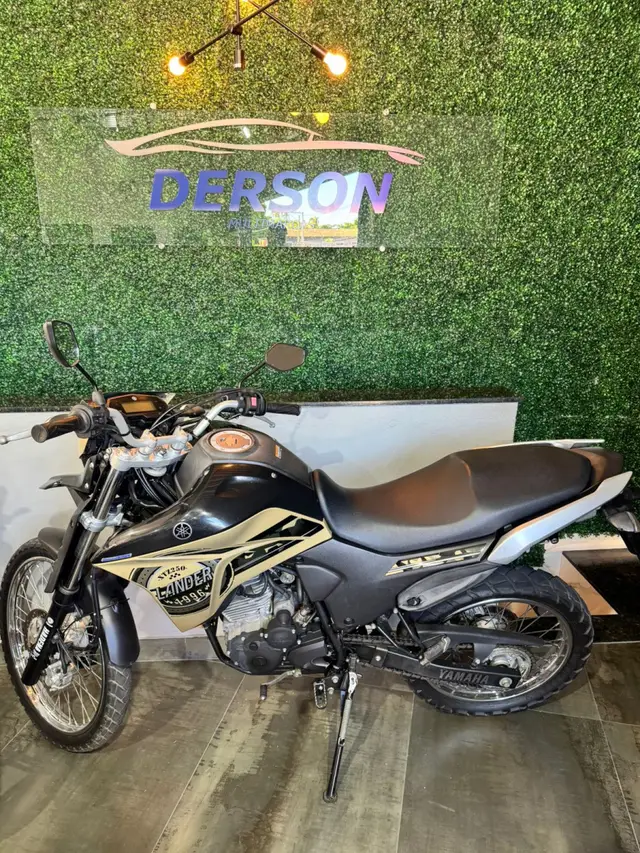 Moto Yamaha XTZ 250 Lander 2022 CAPITÃO AMÉRICA FLEX ABS