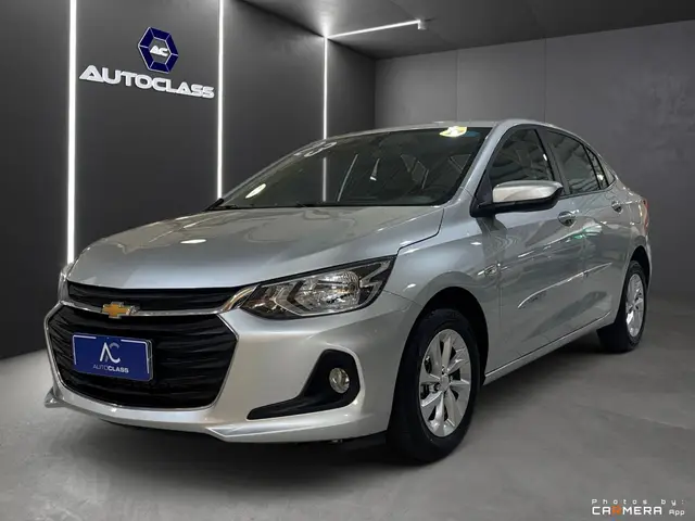 Carro Chevrolet Onix Plus 2023 LT 1.0 Turbo