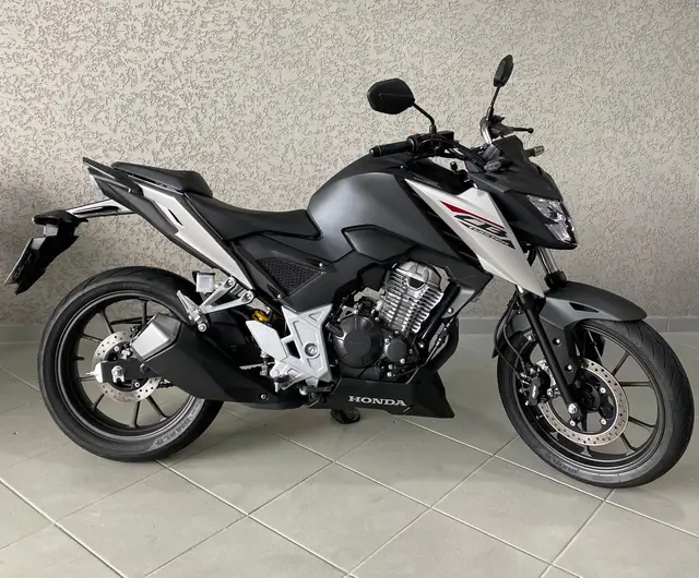 Moto Honda CB 300F Twister 2026 ABS
