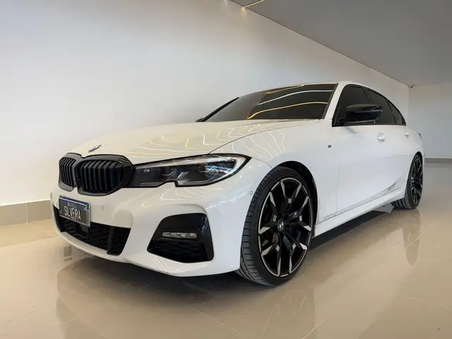 Carro BMW 330i 2019 330i Sport 2.0 TB 16V 4p