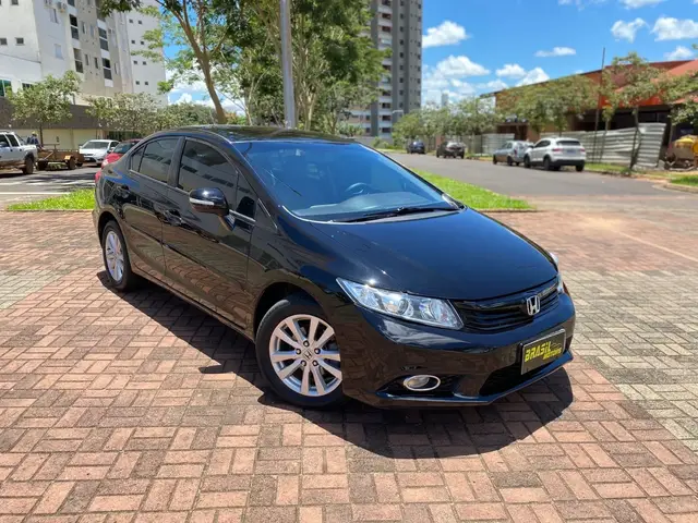 Carro Honda Civic 2014 New  LXR 2.0 i-VTEC (Aut) (Flex)
