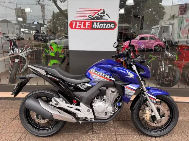 Moto Honda CB 250F Twister 2022 (CBS)