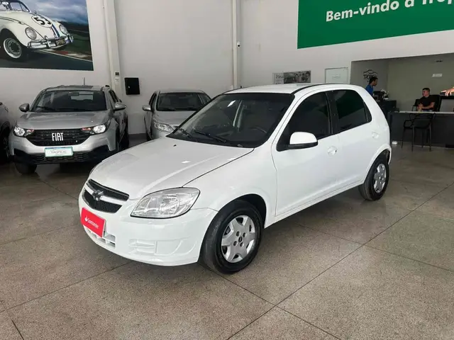 Carro Chevrolet Celta 2014 LT 1.0 (Flex)