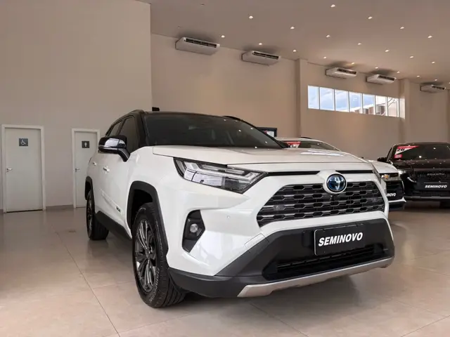 Carro Toyota RAV4 2024  SX Connect 2.5 (Híbrido)