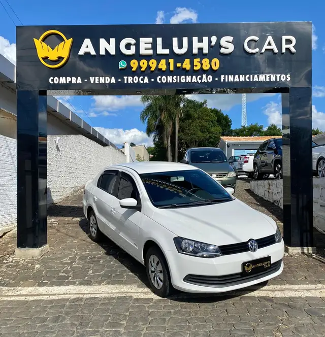 Carro Volkswagen Voyage 2014 1.0 TEC (Flex)