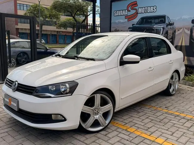 Carro Volkswagen Voyage 2015 1.6 Trendline (Flex)