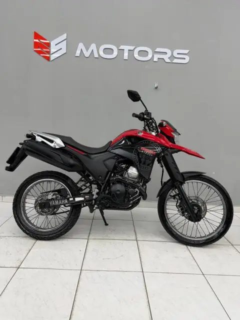 Moto Yamaha XTZ 250 Lander 2023 ABS