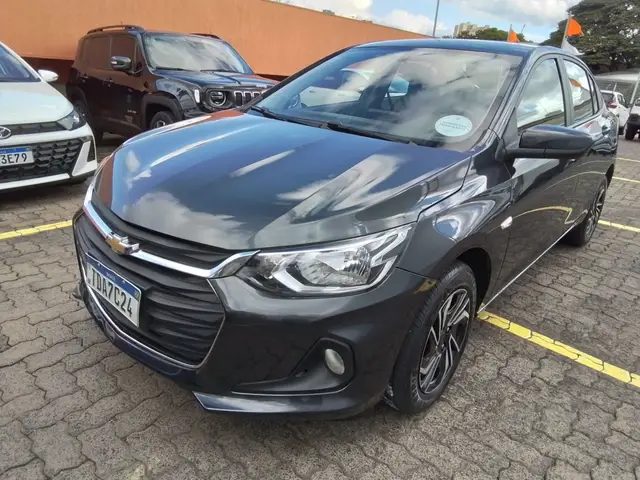 Carro Chevrolet Onix Plus 2025 LT 1.0