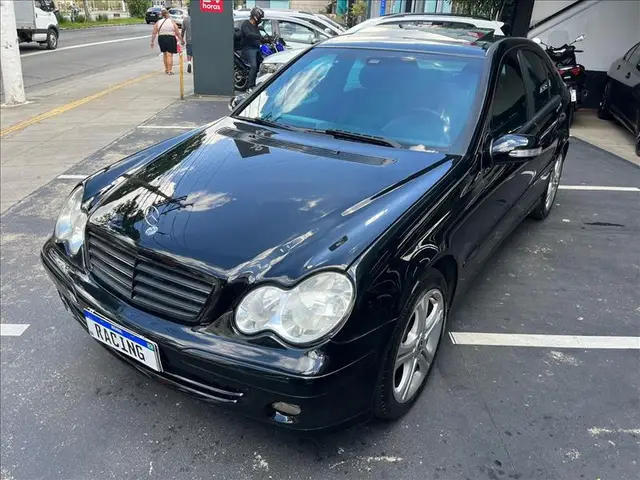 Carro Mercedes-Benz Classe C 2005 C 180 Kompressor Classic