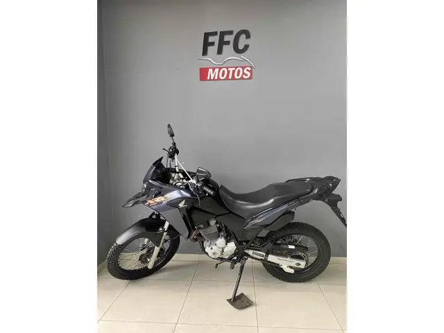 Moto Honda XRE 300 2023 ABS