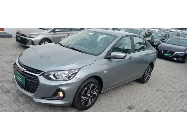 Carro Chevrolet Onix Plus 2025 LT 1.0