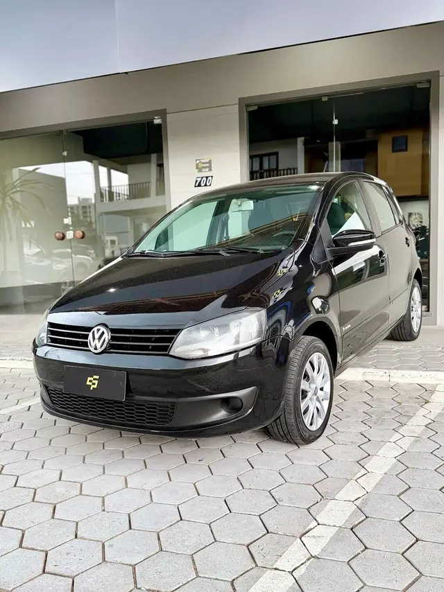 Carro Volkswagen Fox 2012 1.6 VHT (Flex)