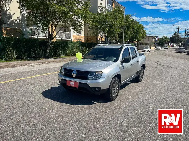 Carro Renault Duster Oroch 2018 1.6 16V SCe Dynamique (Flex)